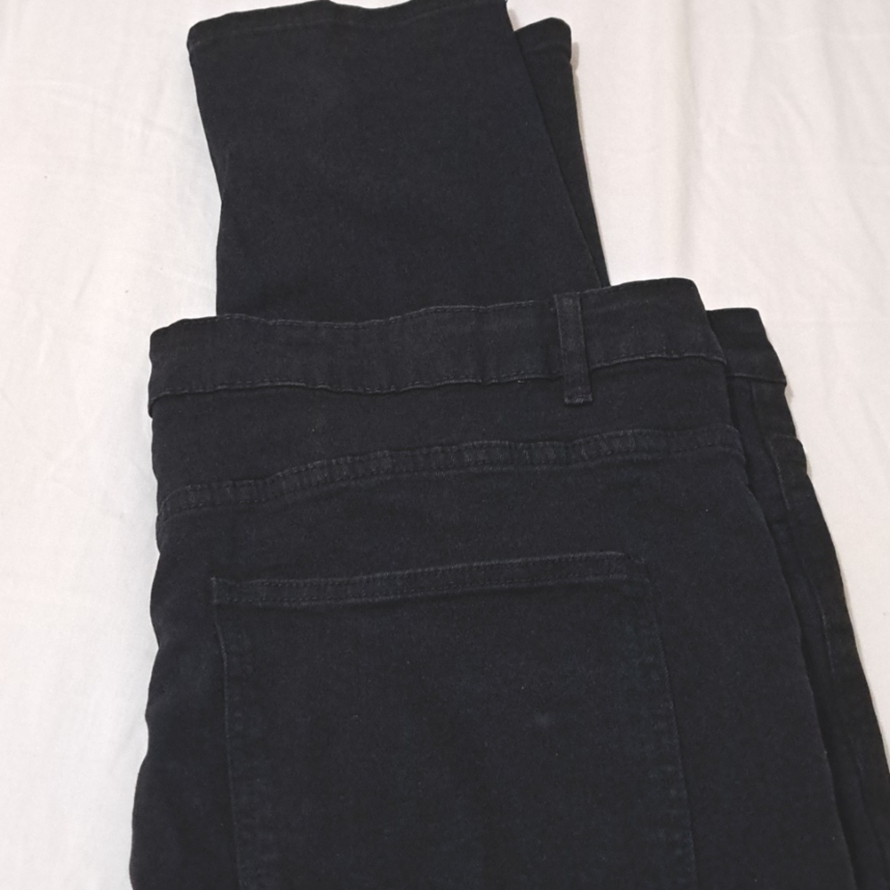 NEW BLACK MEN JEAN 3XL SIZE  44-46 × 34 SHEIN
